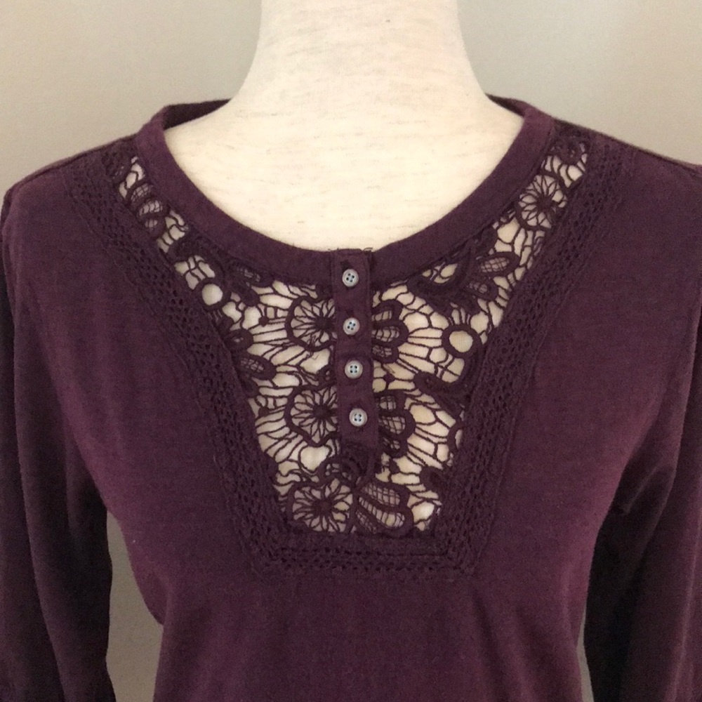 Lace Henley - Picture 2 of 4